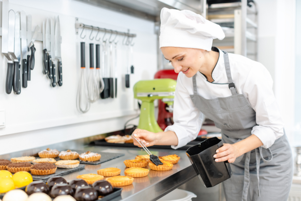how to become a film caterer
