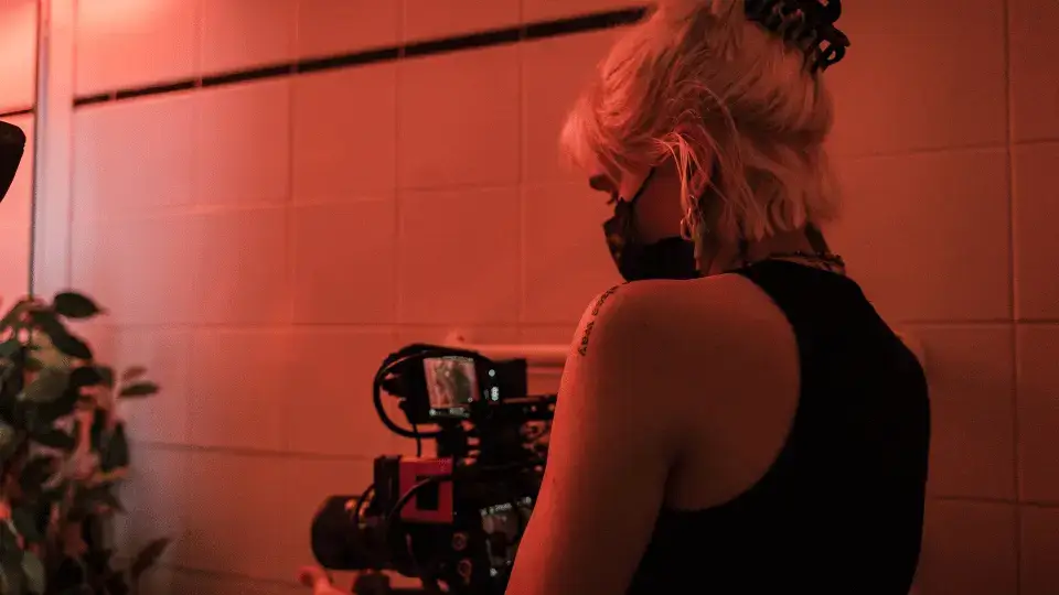 how to become a film production trainee