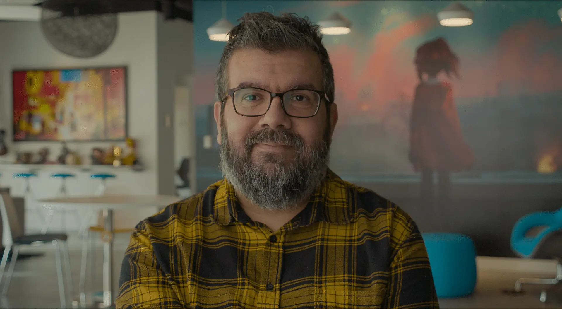 Guillermo Martinez headshot